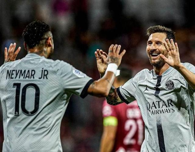 切尔西后腰身体素质远超德罗巴，穆里尼奥夸他一天能踢两场英超