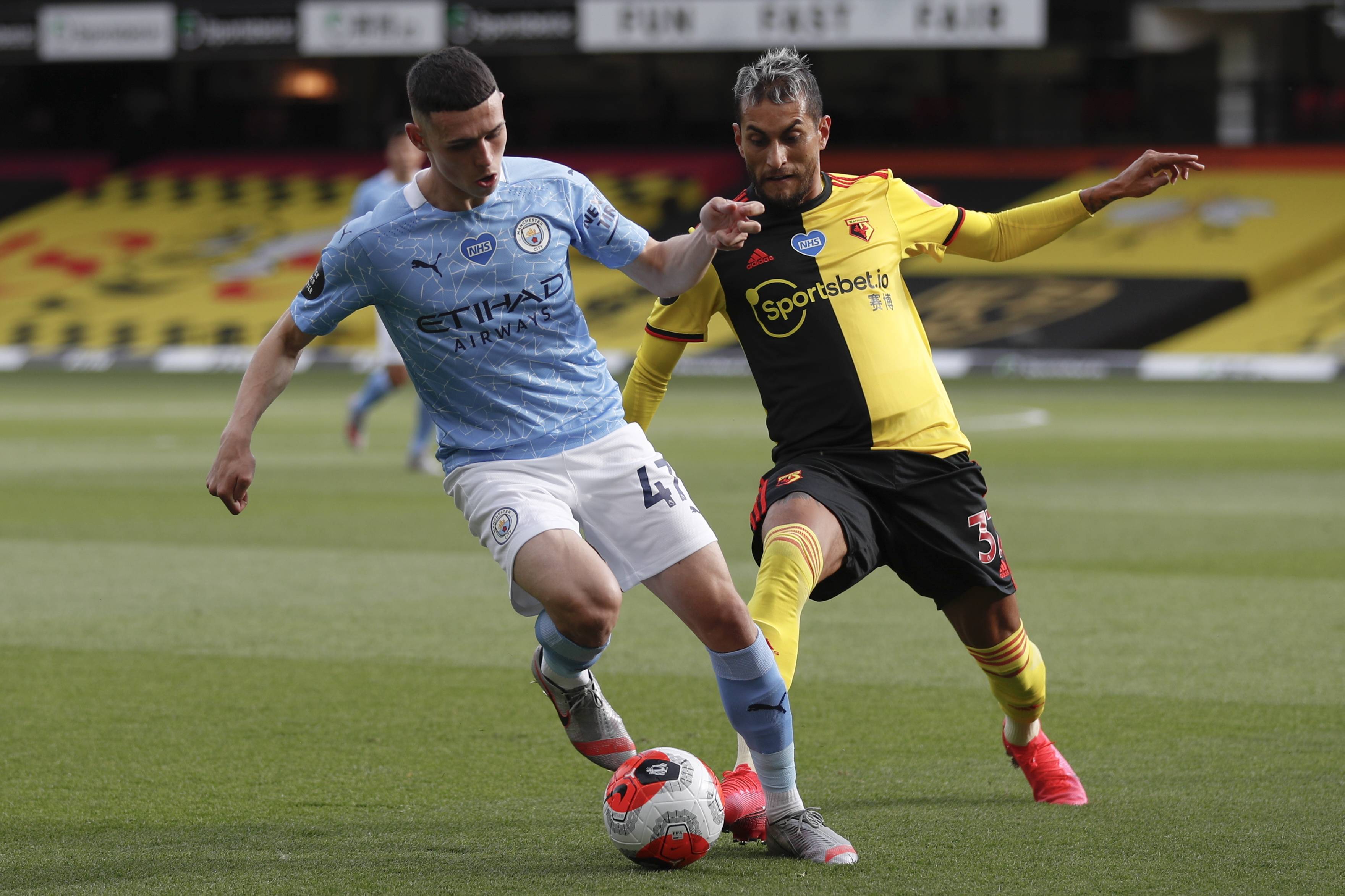 成功转型，米体：库普梅纳斯已成尤文不可或缺的组织型后卫