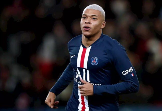 安切洛蒂不用的人，阿隆索非要用，这就是皇马混乱的起源？