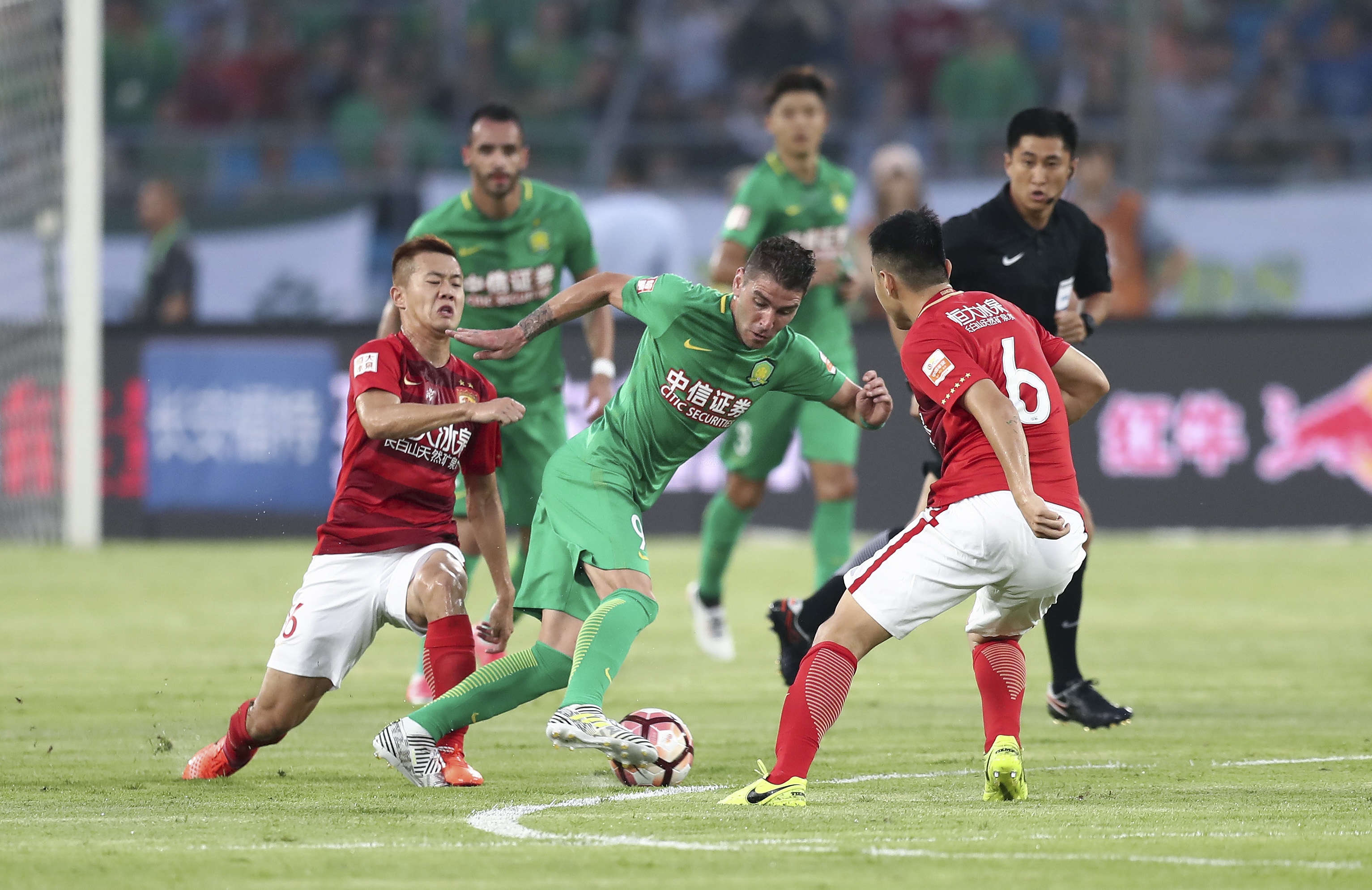 中足联公布俱乐部转让规定：双方不得存在与行业内逾期债务