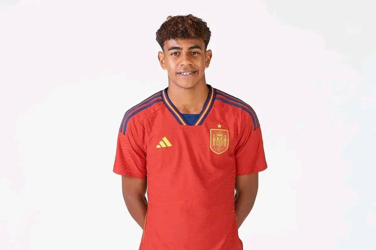 森保一：田中碧非故意伤人，他没过错，希望弗朗西斯康复顺利